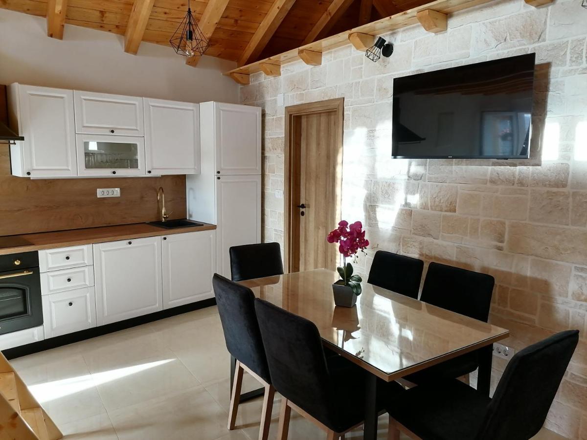 Apartments Ivana Trogir Bagian luar foto