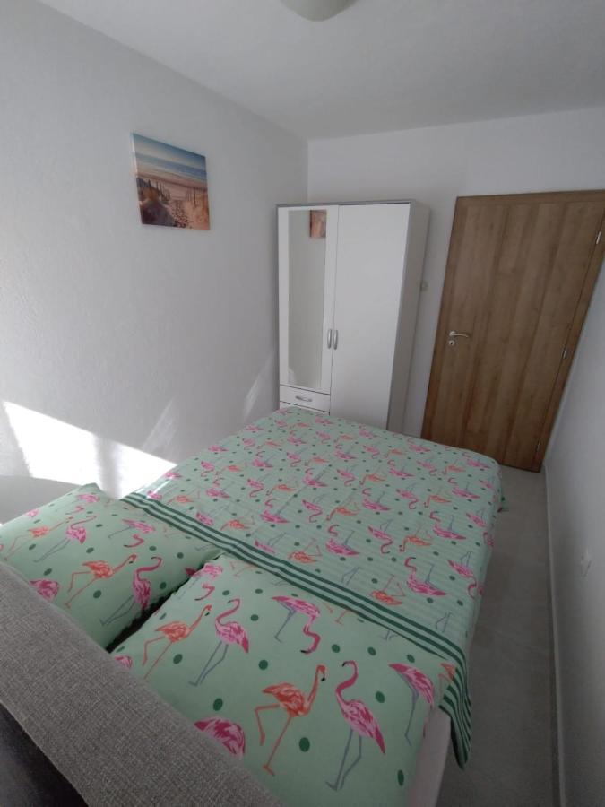 Apartments Ivana Trogir Bagian luar foto